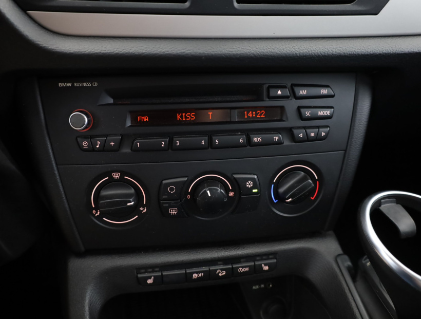BMW X1, 2011