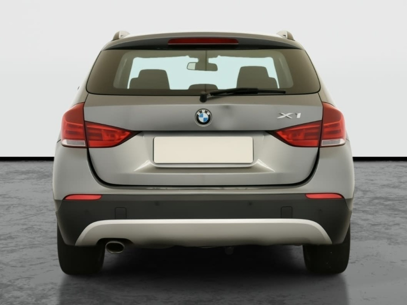 BMW X1, 2011