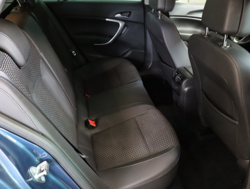 Opel Insignia, 2015