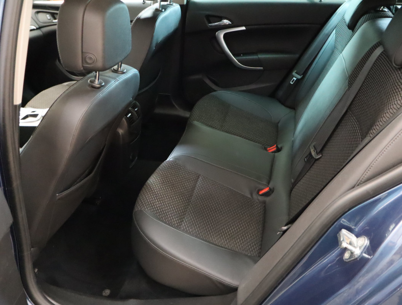 Opel Insignia, 2015