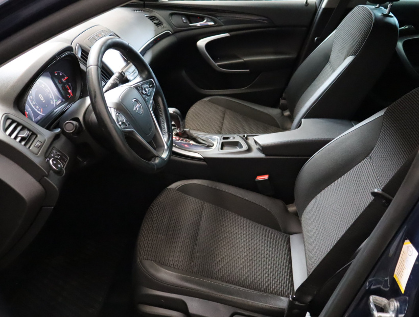 Opel Insignia, 2015