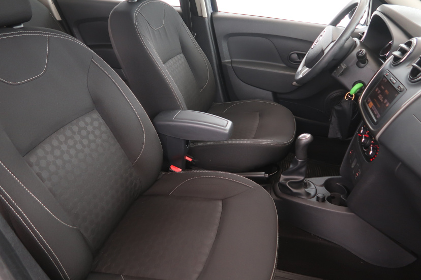 Dacia Sandero, 2013