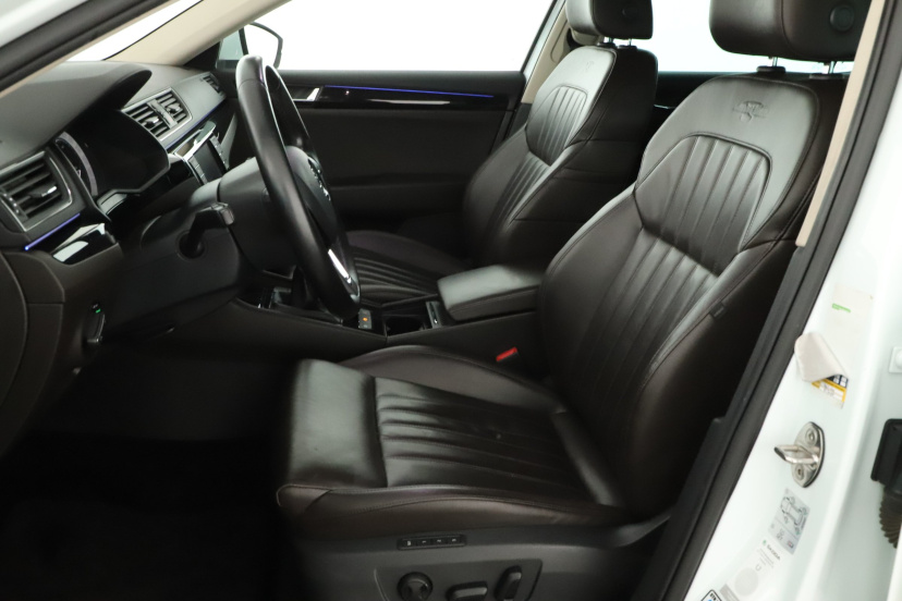 Škoda Superb, 2016