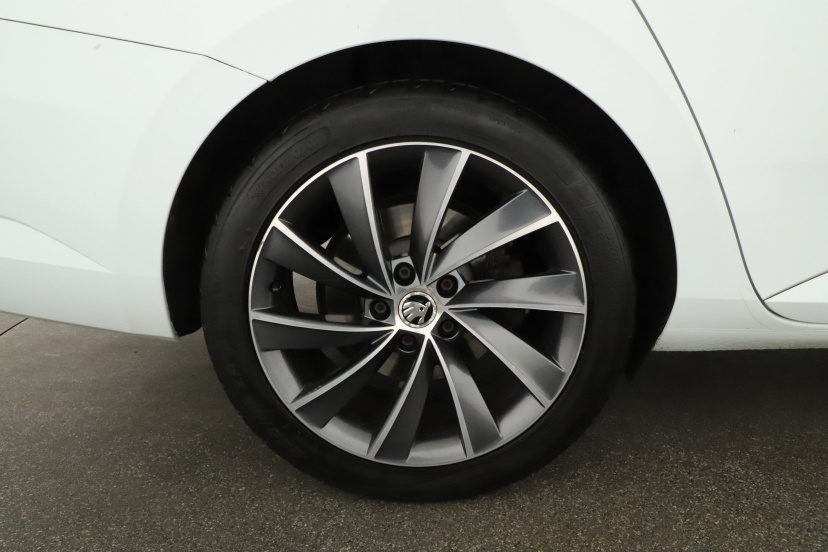 Škoda Superb, 2016
