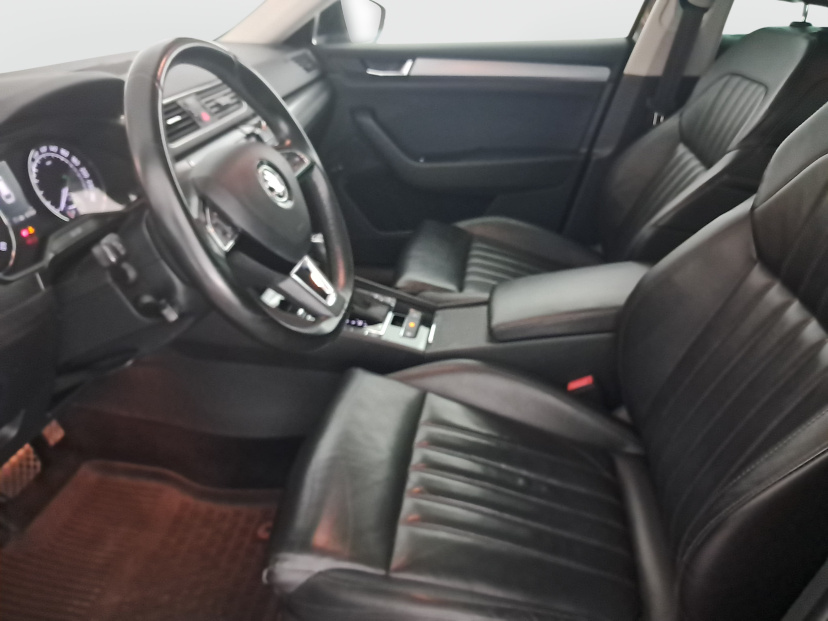 Škoda Superb, 2016