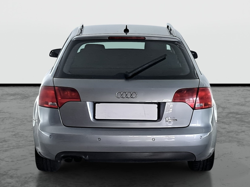 Audi A4, 2005