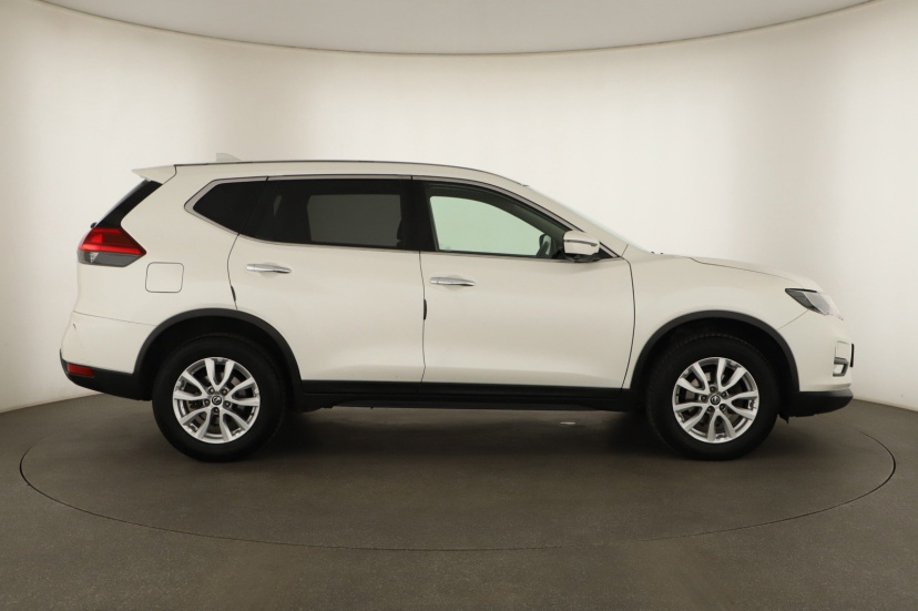 Nissan X-Trail, 2017