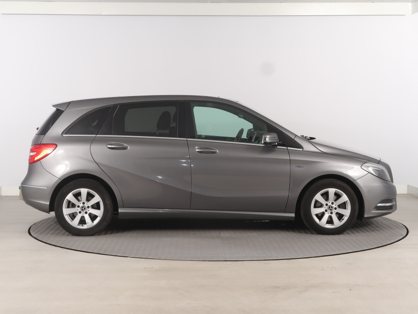 Mercedes-Benz B, 2012
