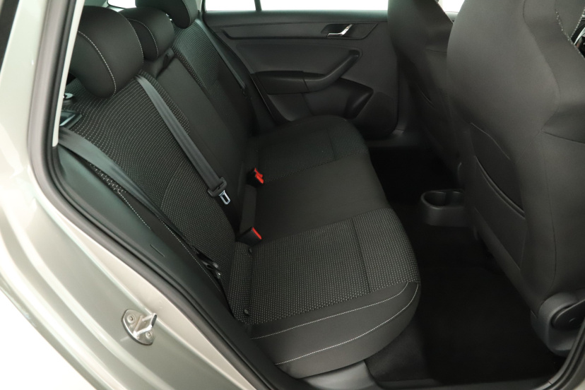 Škoda Rapid Spaceback, 2014