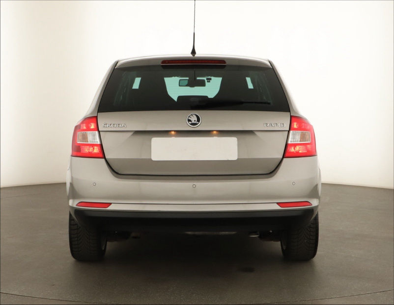 Škoda Rapid Spaceback, 2014