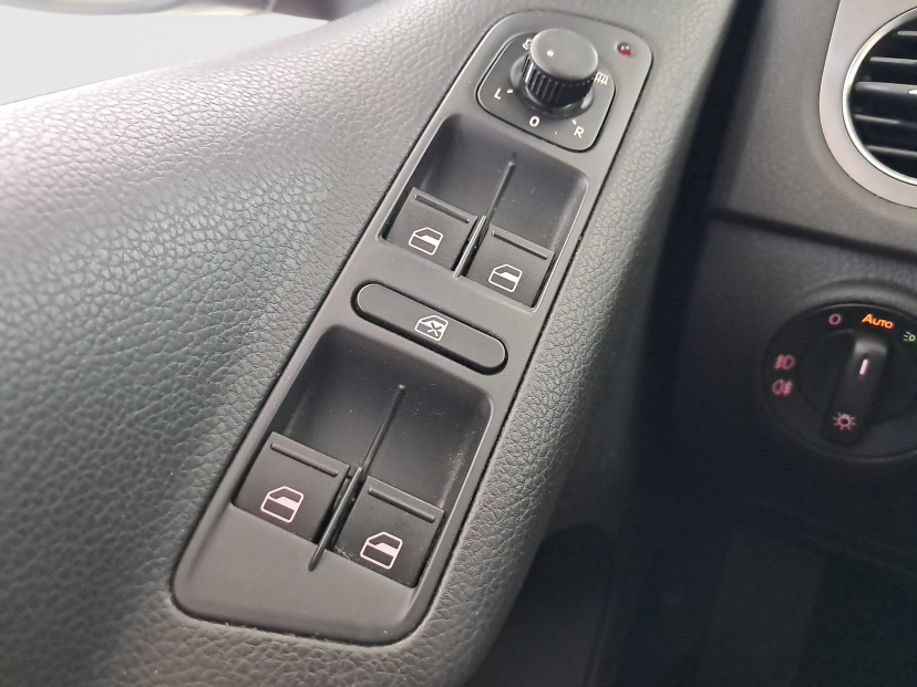 Volkswagen Tiguan, 2009
