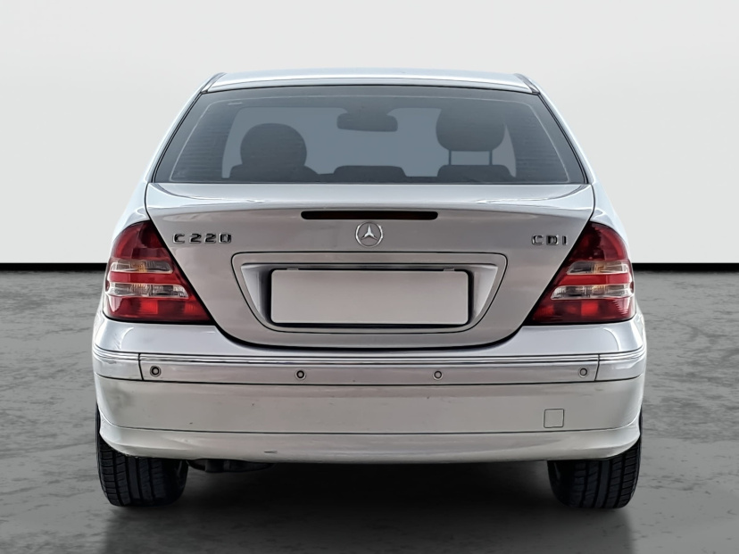 Mercedes-Benz C, 2004