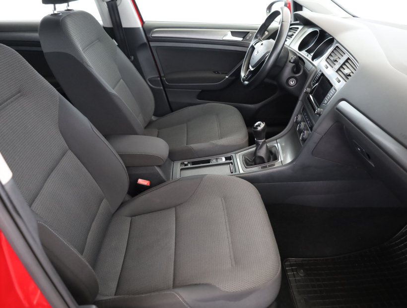 Volkswagen Golf, 2013