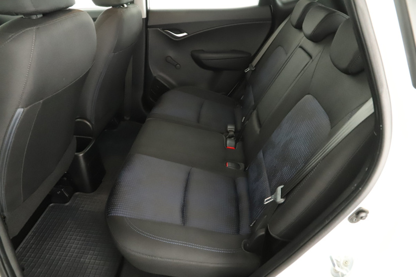 Hyundai ix20, 2012