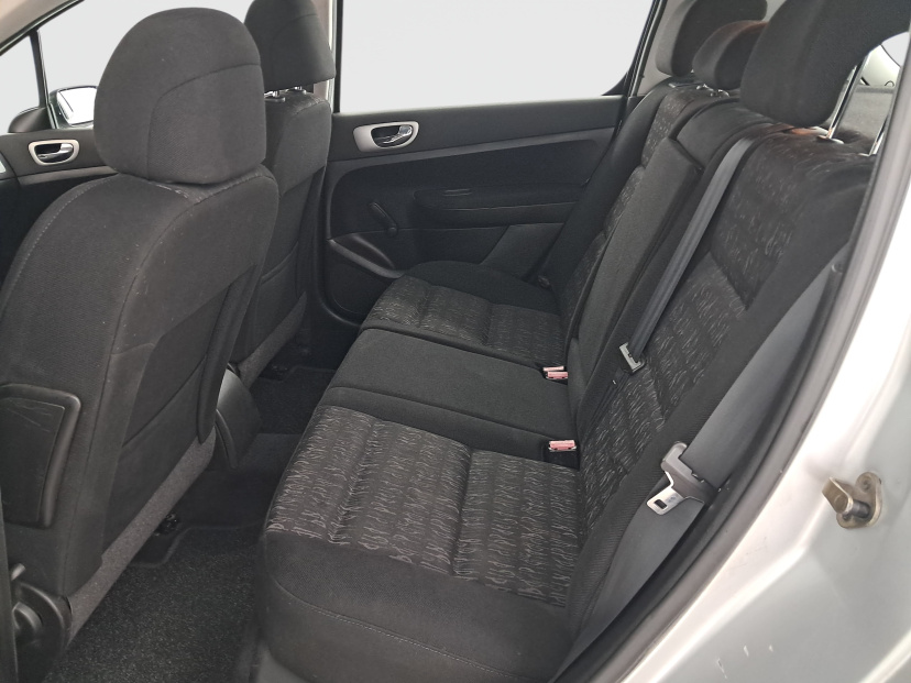 Peugeot 307, 2004
