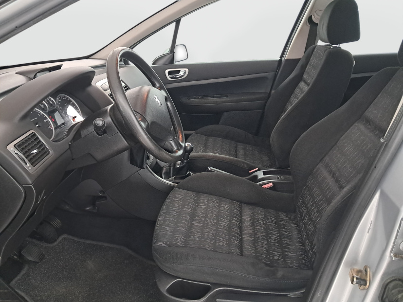 Peugeot 307, 2004