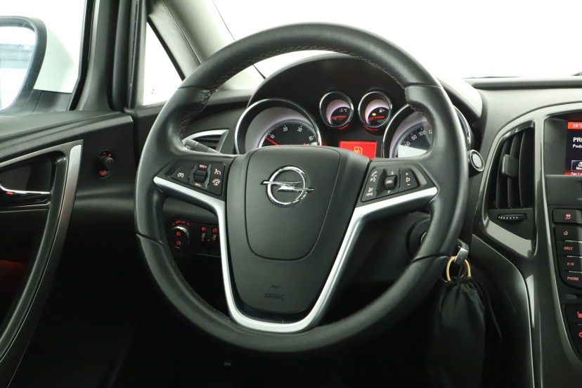Opel Astra, 2014