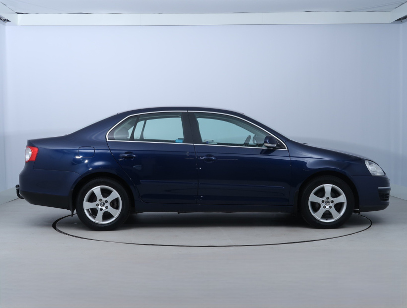 Volkswagen Jetta, 2008