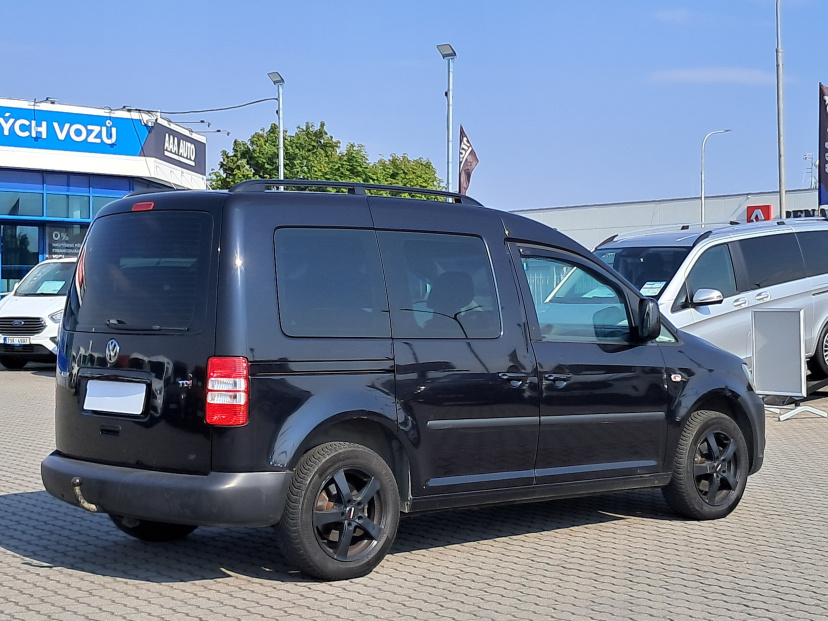 Volkswagen Caddy, 2011