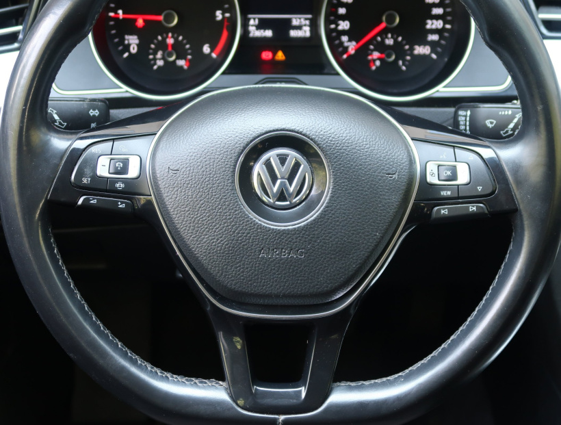 Volkswagen Passat, 2019