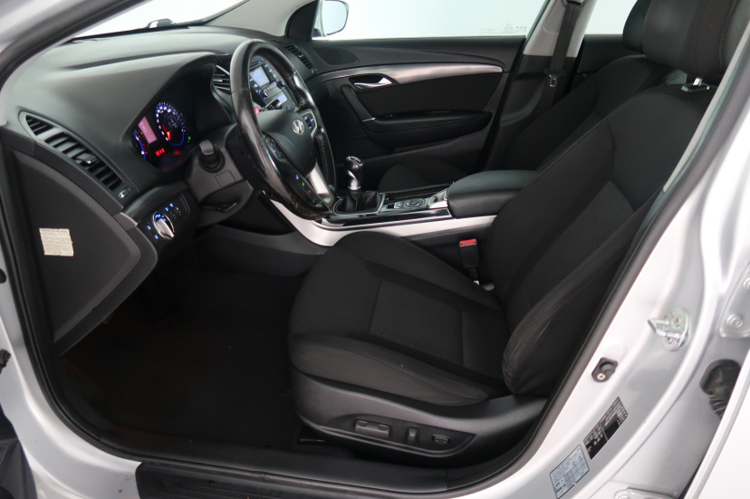 Hyundai i40, 2013