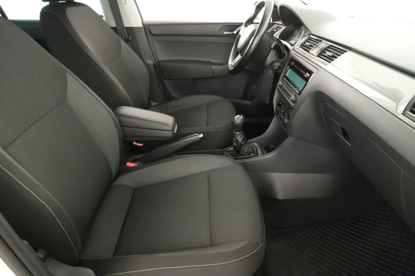 Škoda Rapid Spaceback, 2014
