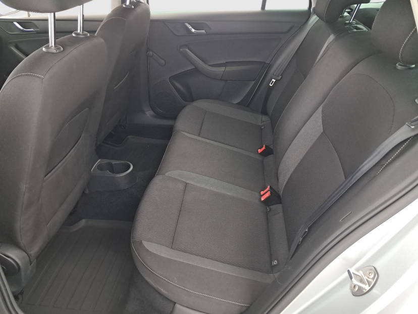 Škoda Rapid Spaceback, 2014