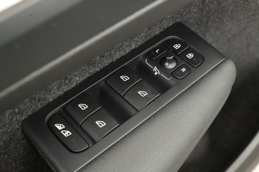 Volvo XC40, 2023
