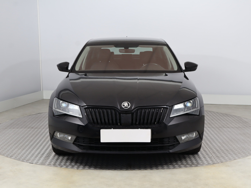 Škoda Superb, 2016