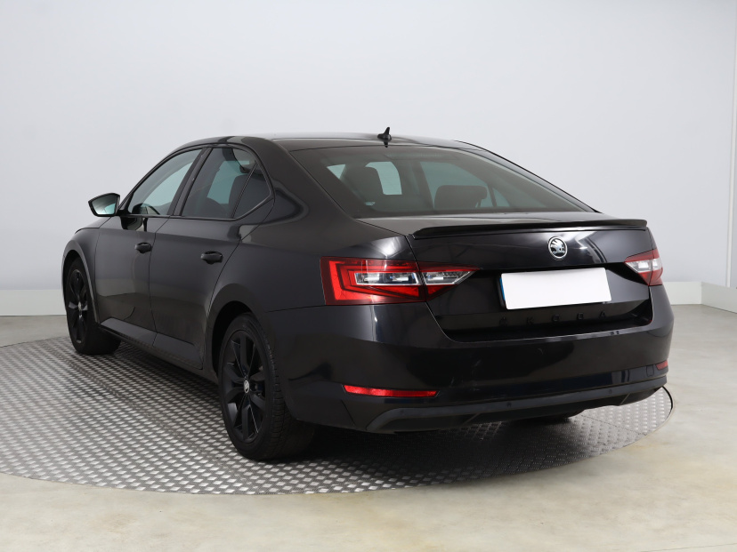 Škoda Superb, 2016