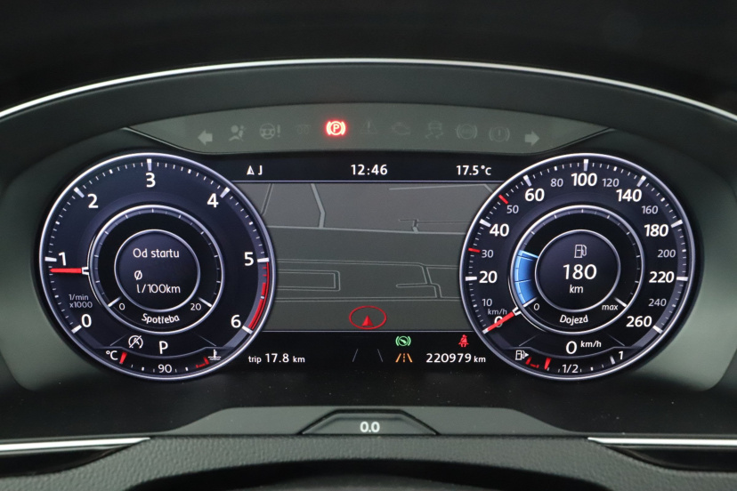 Volkswagen Passat, 2016