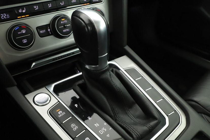 Volkswagen Passat, 2016