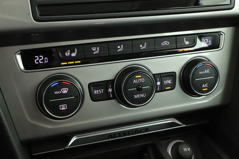 Volkswagen Passat, 2016