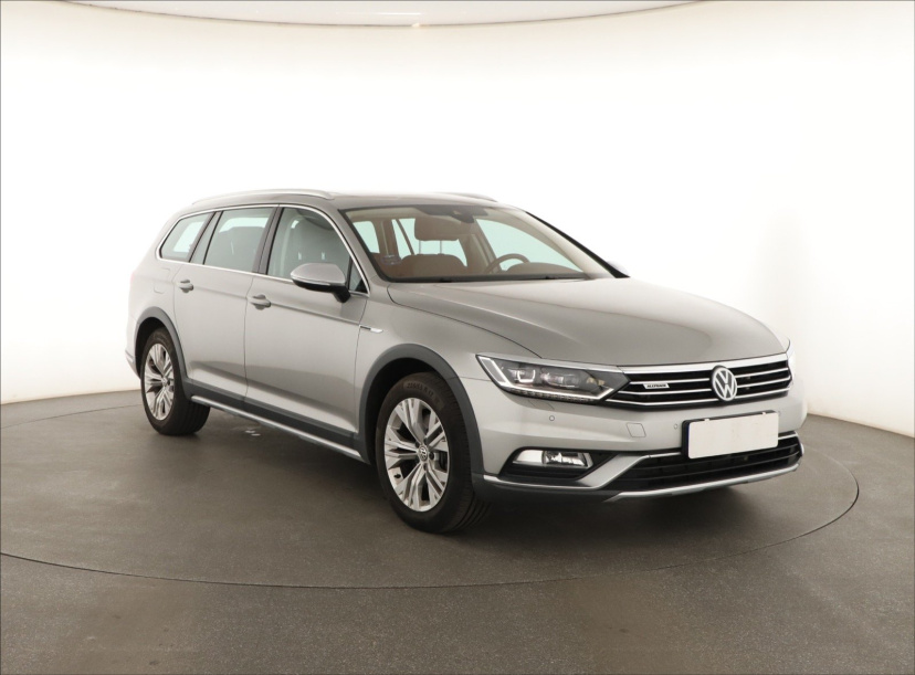 Volkswagen Passat, 2016