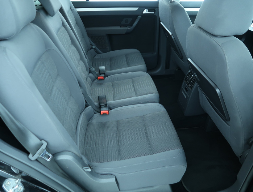 Volkswagen Touran, 2009