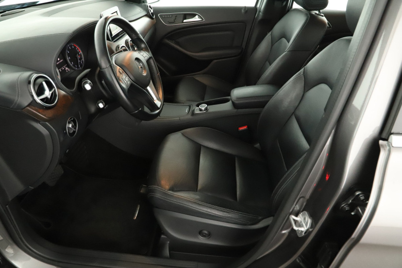 Mercedes-Benz B, 2012