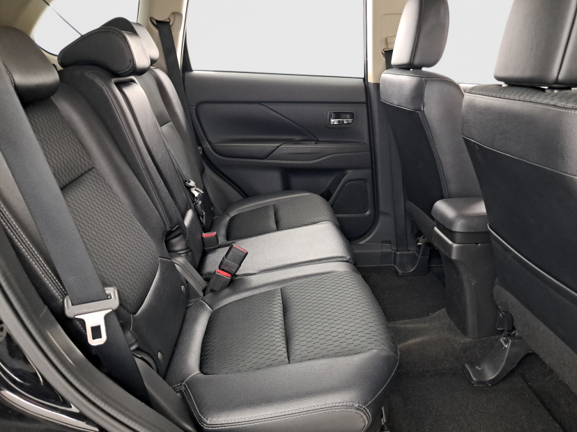 Mitsubishi Outlander, 2014