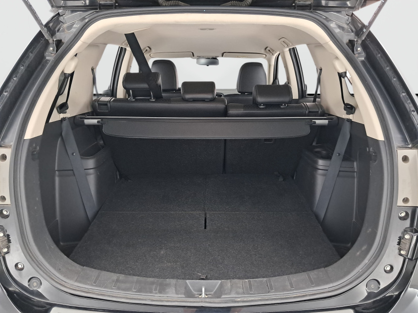 Mitsubishi Outlander, 2014