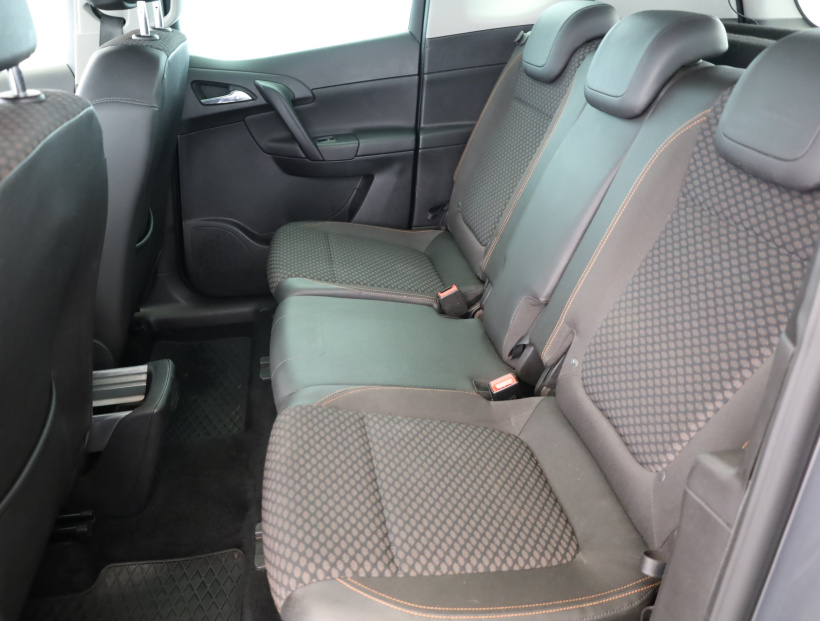 Opel Meriva, 2015