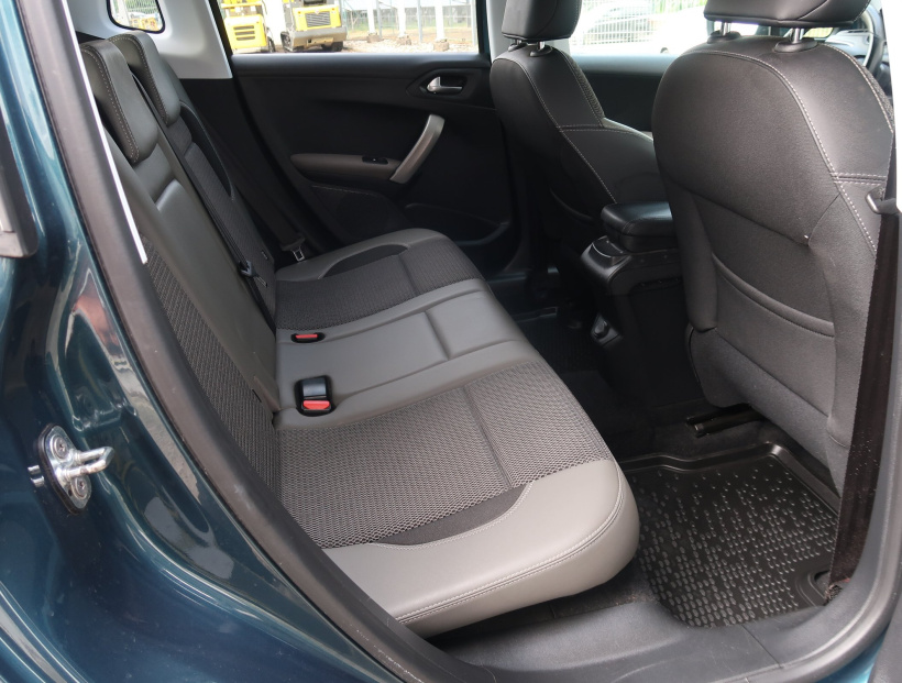 Peugeot 2008, 2018