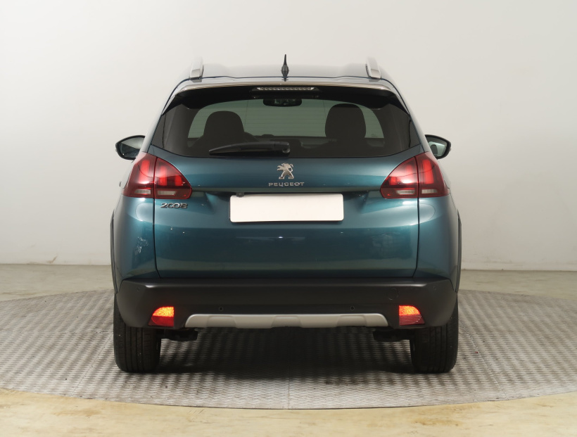 Peugeot 2008, 2018