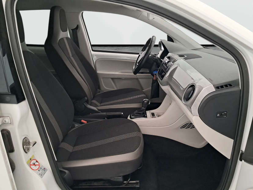 Volkswagen e-up!, 2017