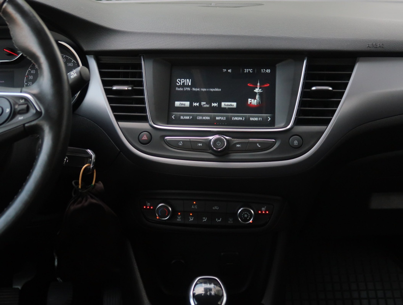 Opel Crossland, 2022