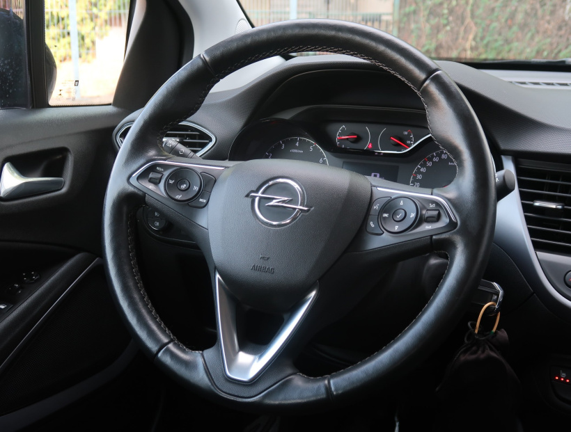 Opel Crossland, 2022