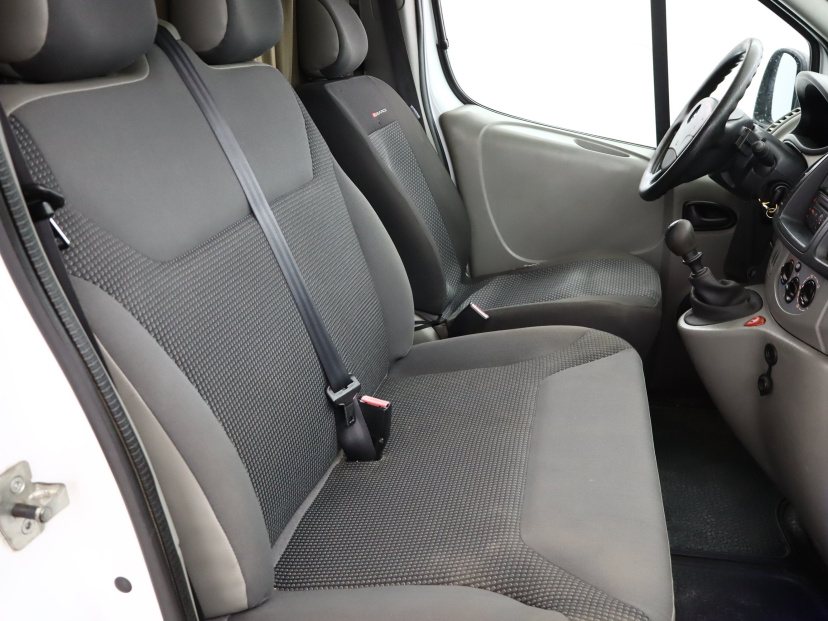 Opel Vivaro, 2011