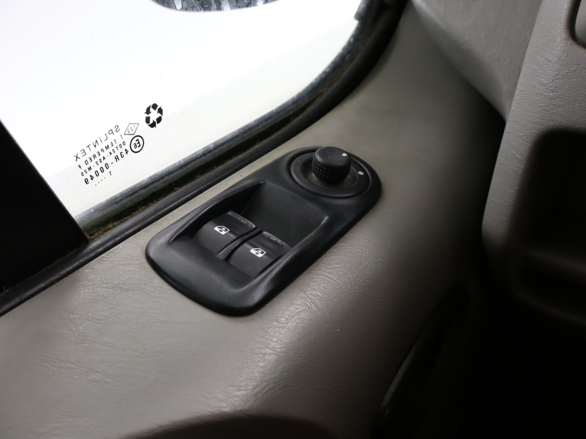Opel Vivaro, 2011