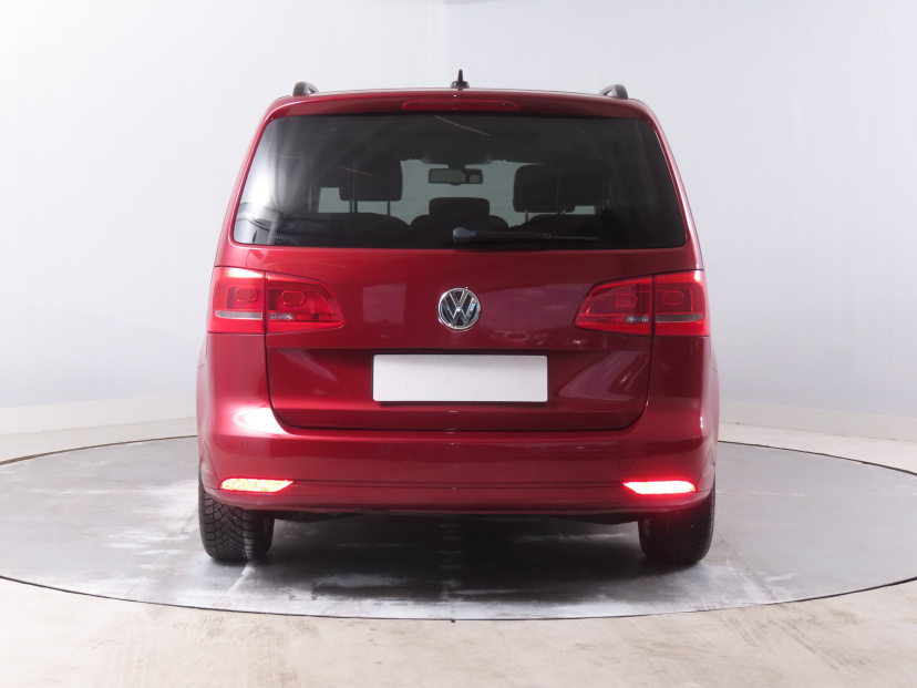 Volkswagen Touran, 2013