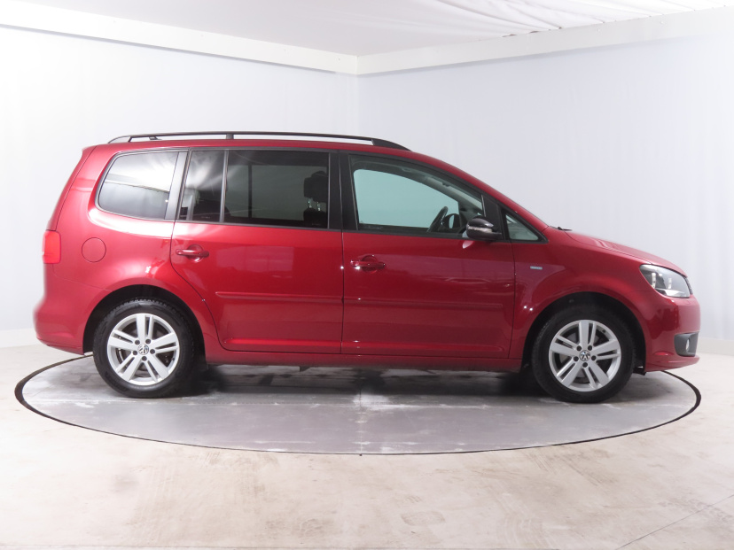 Volkswagen Touran, 2013
