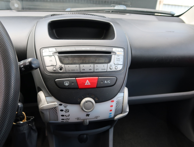 Toyota Aygo, 2011