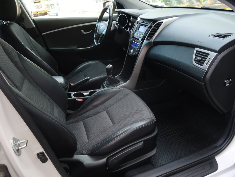 Hyundai i30, 2014